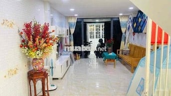 BÁN NHÀ HIỆP BÌNH PHƯỚC.THỦ ĐỨC .DIỆN TÍCH 5OM2, 5TỶ,2TẦNG . 2PN,2WC.
