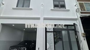 7Tỷ 100 Thương Lượng. Đường 6 mét. Nhà 4 Tầng 6PN .5VS .Diện tích 62m2