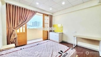 CỰC HOTT!! CĂN HỘ 2 PN BAN CÔNG FULL NT NGAY VÒNG XOAY LÊ ĐẠI HÀNH