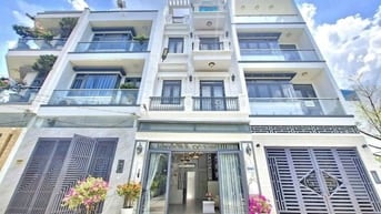 Nhà Nguyễn Khoái cần bán với diện tích 56,2m2 1 trệt 3 lầu ST, SHR