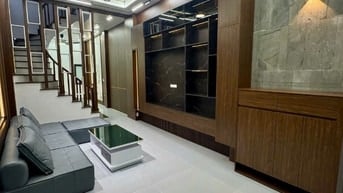 Nhà 2 mặt thoáng dân+sân riêng 4m2*4 tầng-12.2 tỷ* Phố Nhân Hoà