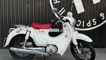 Honda Super Cub 125 Cup Custum Trắng Phiên bảnbs43