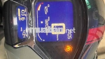 Bán xe Sh160i năm 2023 màu xám xi măng