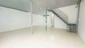CHO  THUÊ  NHÀ  MBKD  MẶT TIỀN ( 240m2)   QUẬN  TÂN PHÚ