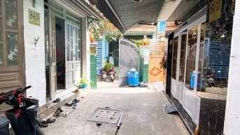 Nhà 2 mặt tiền trước sau, 77 Tân Quy, DT ~ 30m2
