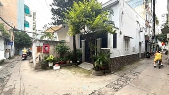 ⭐️Nhà DT:3,8x13m; góc 2 mặt hẻm thoáng Quang Trung, P10, Q.Gò Vấp.