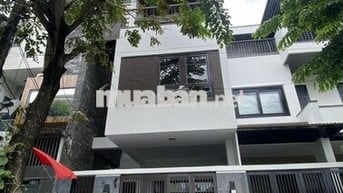 NHÀ ĐẸP ĐƯỜNG PHỔ QUANG_ 8X20M_ HẦM 3 LẦU_ PHÒNG RỘNG SẴN MÁY LẠNH