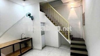 NHÀ 2 PHÒNG MỚI 💯 HẺM XE HƠI BÀ HOM