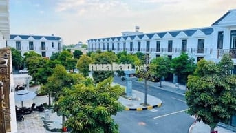 NHÀ PHỐ 1 TRET + 2LAU, 4PN, 4WC NGAY NGÃ TƯ MIẾU ÔNG CÙ, THUẬN AN-HCM