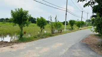 Bán lô đất vườn QH khu dân cư phủ hồng hết đất DT 24x70m giá đầu tư