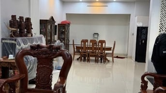 Căn biệt thự đường 23, HBC. Biệt thự 3 lầu thoáng mát gần sông