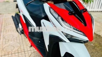 cầm đồ thanh lý Vario đk2022 trắng đỏ