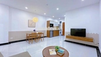 Căn Hộ 2PN - 1PK, Full Nội Thất - Ngay Khu Sân Bay