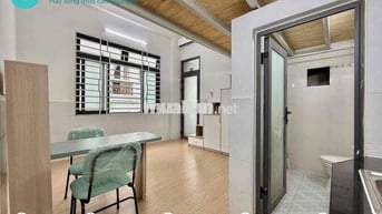 🔥PHÒNG GÁC CỬA SỔ VỪA KHAI TRƯƠNG Ở ĐƯỢC 4 NGƯỜI NGAY CẦU VƯỢT HHT