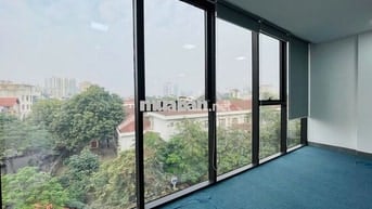 Cho thuê văn phòng Láng Hạ 75m2 11tr view kính thoáng đẹp