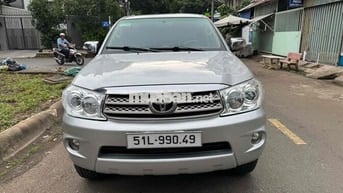 Toyota Fortuner 2009 2.7V - 129000 km