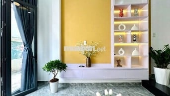 GẤP- HXH - NHÀ MỚI 3 PHÒNG NGỦ - 3 WC - 5 Tỷ