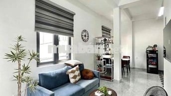 Cho thuê căn 1PN bancon cách Lotte Quận 7 1Km
