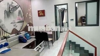 NHÀ 3 LẦU,  (5x18.5), PHÒNG NGỦ TRỆT, HOÀN CÔNG, HẺM 6M, CHỈ 3 ĐỒNG