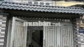 Cho thuê nhà nguyên căn hẻm xe hơi 1135 Huỳnh Tấn Phát