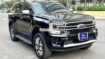 Cần bán ngay Everest Titanium 4x2 2023 giá mềm