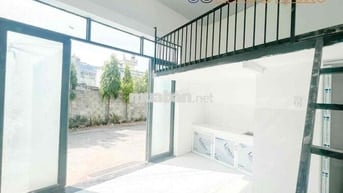 KYOT HẺM XE TẢI Q12 GIÁP TRƯỜNG CHINH