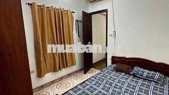 Nhà ngõ 271 Đê La Thành 27m2 x 3 tầng 3pn 2vs full 10tr