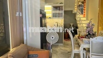 BÁN NHÀ NI SƯ HUỲNH LIÊN P.10 TÂN BÌNH 3 TẦNG FULL NỘI THẤT 5.2 TỶ TL