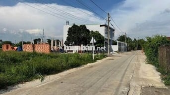 LÔ GÓC 2 MẶT TIỀN - 1 SẸC ĐƯỜNG LỚN CÁCH 20m