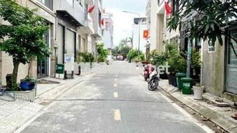 5,8 tỷ- Ban nhà Bình Tân, 4 tầng, 50m2- 6pn- sổ riêng, đường 8m