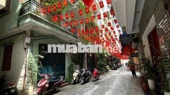 🌟 Bán nhà phân lô phố Lý Nam Đế – Hoàn Kiếm 🌟
🔹 Diện tích: 60m²