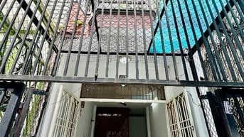 Bán nhà hẻm 11 Trần Văn Đang, ngay Ga Sài Gòn 