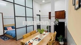 🍭Căn Hộ Tách Bếp - Full Nội Thất 🍡 Rộng 35m2  - Ngay Con Phố Ẩm Thực