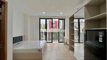 CHO THUÊ CĂN HỘ TÁCH BẾP 40M2 GIÁ RẺ GẦN CẦU CALMETTE QUẬN 1 T9 2025