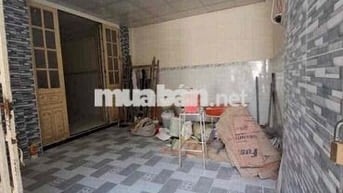 nhà cấp bón 1 pn 1wc đ 38 sân rộng để xe thoải mái