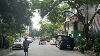 bán gấp mảnh đất tự xây dịch vụ vạn phúc hà đông dt50m2,mt5m,đường 17m