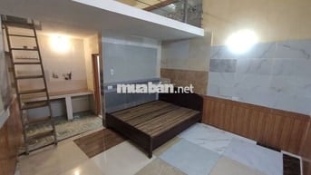 Phòng trọ gác xép vskk chính chủ đường Trương Định cách khu BKX 2,5km