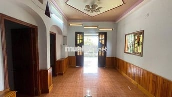 Nhà mặt đường lớn 1 trệt 1 lầu, 3PN, gần QL20 – Lộc An – chỉ 2.3 tỷ