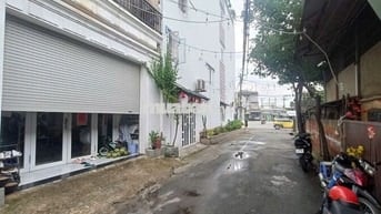 NHÀ 100M2, Ở HOẶC LÀM KHO NGAY ĐƯỜNG SỐ 1, KHA VẠN CÂN, LINH TRUNG