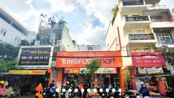 Cửa hàng Kingfood  cần tuyển 2 tạp vụ có cccd đi làm ngay