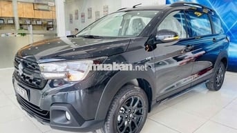 Suzuki XL 7 2025 màu đen giao ngay chỉ 190 triệu
