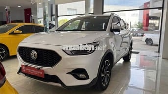 MG ZS LUXURY 2025 - 1000km