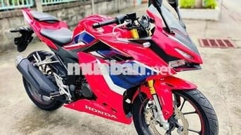 honda CBR150R odo 950km có bán góp