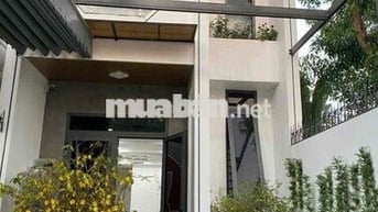 kẹt tiền ngân hàng cần bán nhà cao cấp . giảm ngay 200 triệu