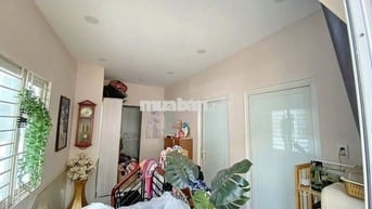 🌺 BÁN NHÀ 2 TẦNG KIÊN CỐ NGANG KHỦNG 6M FULL NỘI THẤT