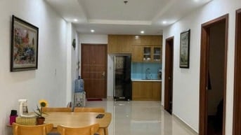 Chung cư Miếu Nổi, Vũ Huy Tân, BT: 72m2, 2p ngủ có ban công, 11tr5