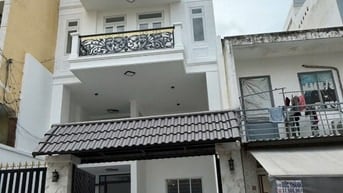 Chính chủ nhà mặt tiền Bán Gấp