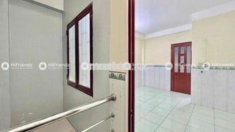 PHÒNG TRỌ BANCOL NHỎ - MÁY LẠNH - KHÔNG PHÍ DV , XE GẦN NGÃ TƯ BỐN XÃ