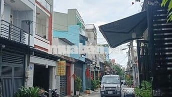 🏡Mặt tiền vừa ở vừa kinh doanh- xe hơi vô nhà-diện tích lớn. Nhỉnh 7tỷ