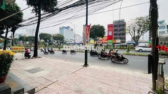 CHO THUÊ MẶT BẰNG MẶT TIỀN NGAY TRƯƠNG CHINH